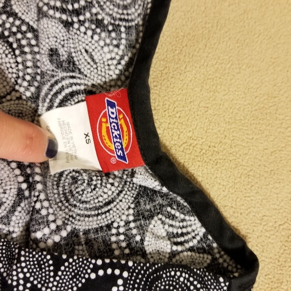 Scrub top - Picture 2 of 2